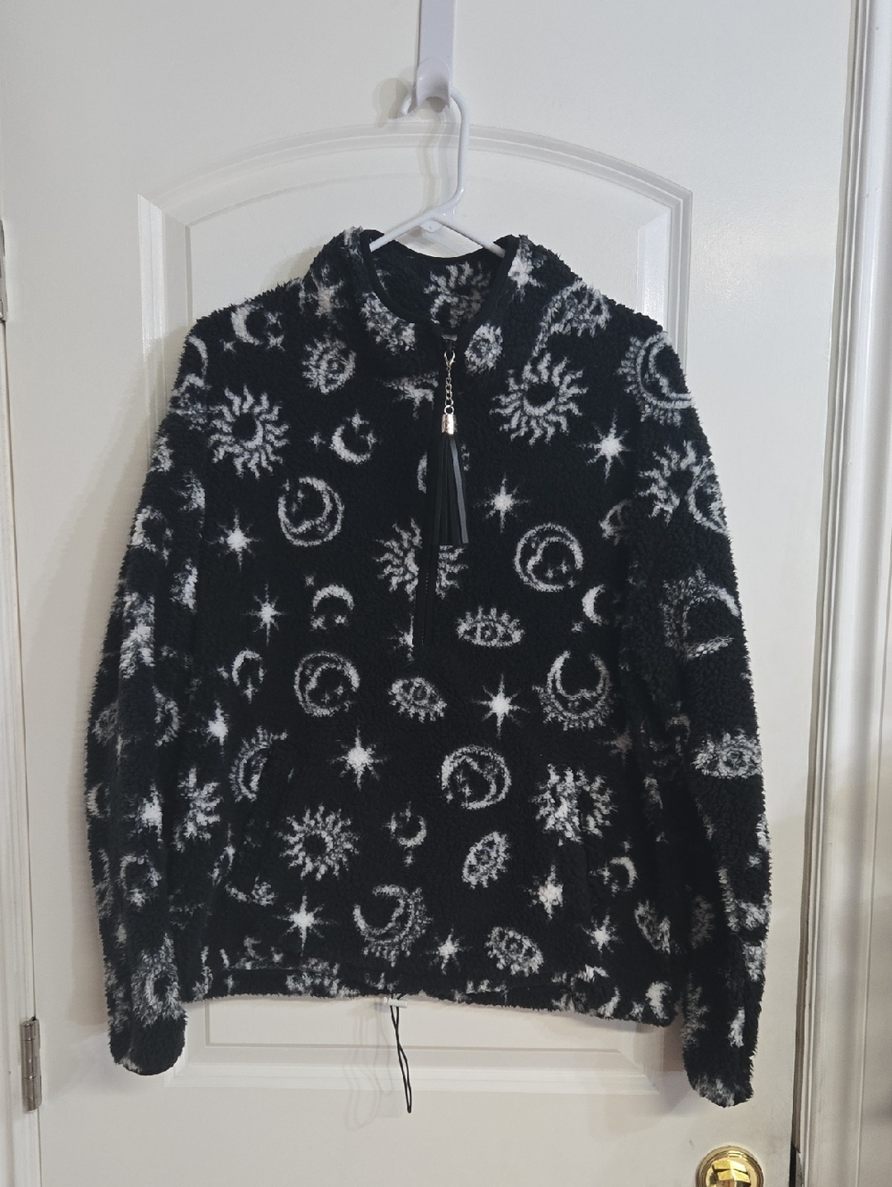 Black and White Cosmic Pattern' Sherpa Pullover Sweater